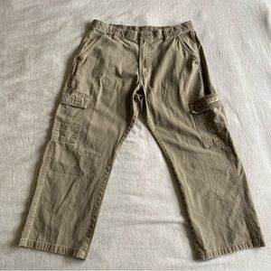 Wrangler cargo pants size 36